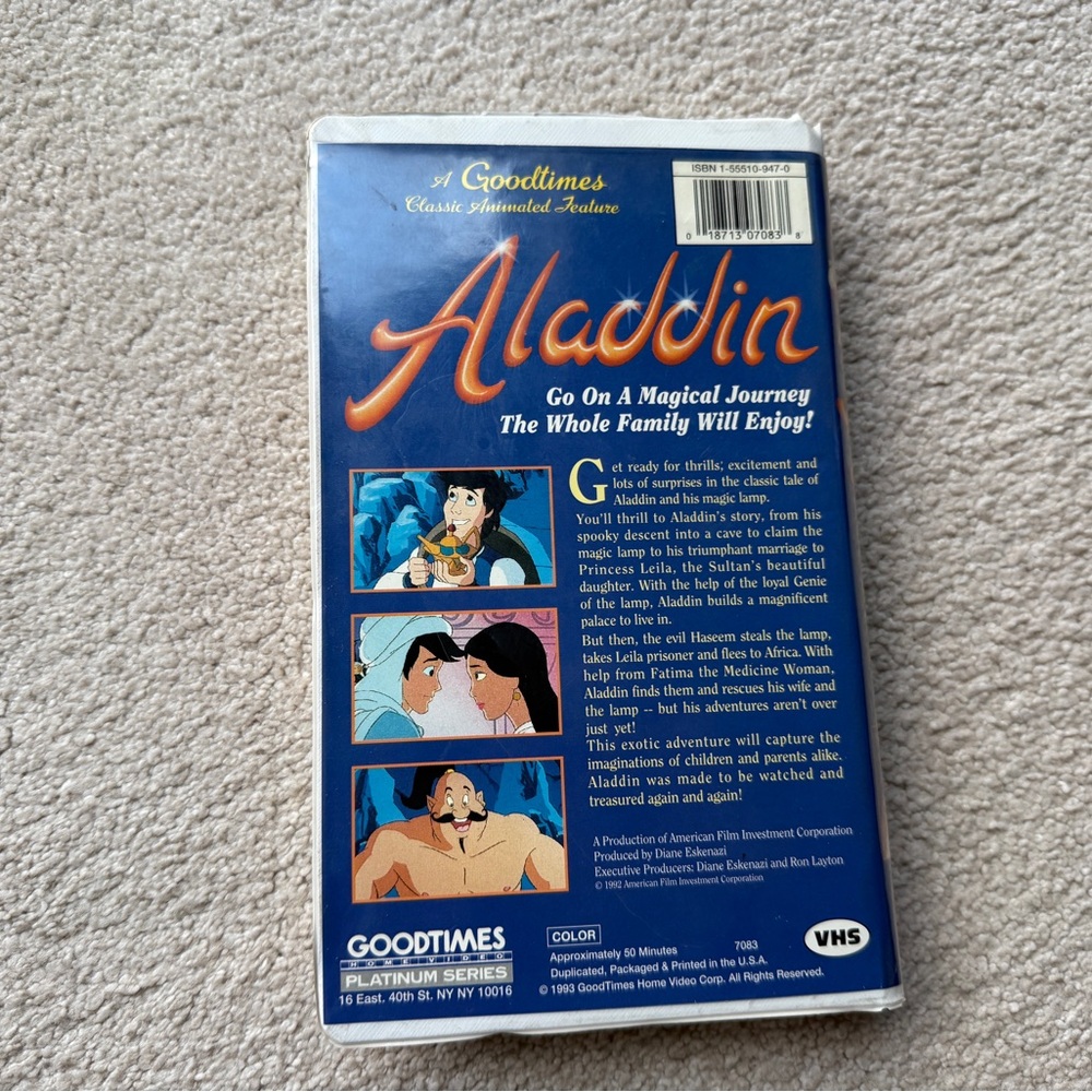 Aladdin VHS 1992 A Good Times Classic Animated Feature Not Disney Clam Shell - Picture 2 of 3